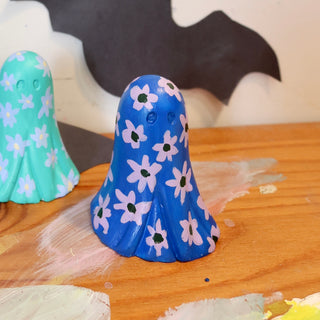 Mini Lei Ghosts
