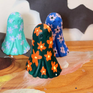 Mini Lei Ghosts